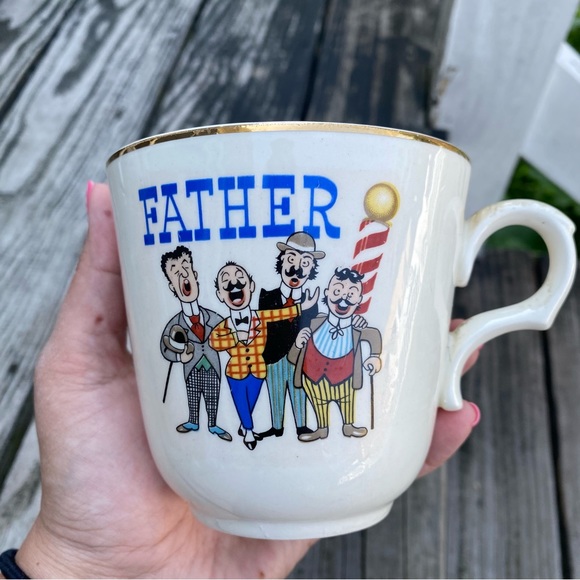 Set of Vintage Mother & Father Oversized  Mugs - Picture 3 of 5